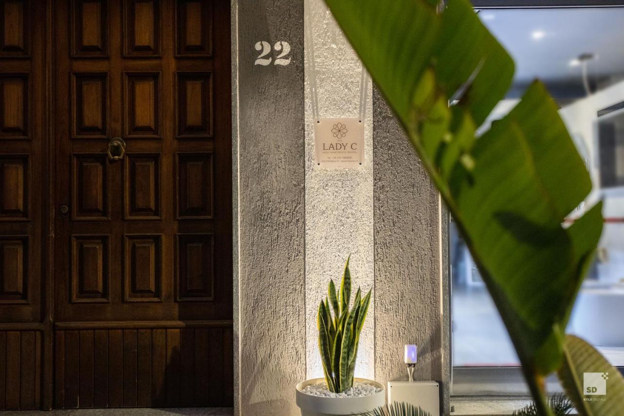 The Lady C - High Apartments Tropea Luaran gambar